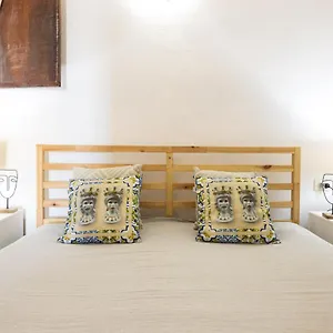 Dammusi Ziuni Aparthotel